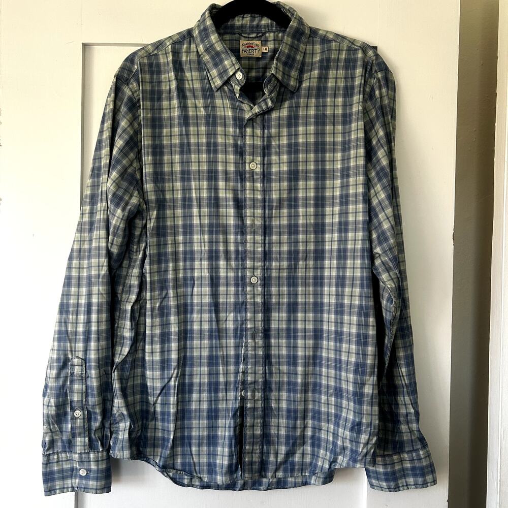 Men's Faherty blue and white classic button down casual shirt